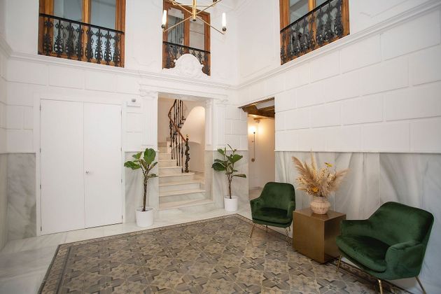 Foto 1 de Pis en venda a El Mercat de 2 habitacions amb terrassa i aire acondicionat