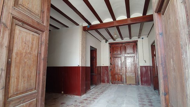 Foto 1 de Casa en venda a Benaguasil de 4 habitacions amb terrassa