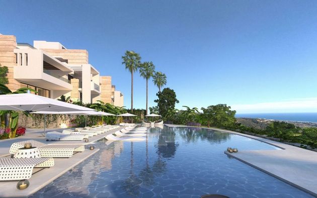 Foto 2 de Pis en venda a Ojén de 3 habitacions amb terrassa i piscina