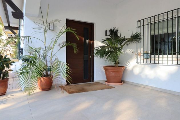 Foto 1 de Venta de piso en Lomas de Marbella Club - Puente Romano de 6 habitaciones con terraza y piscina