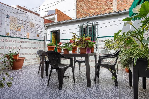 Foto 2 de Casa adossada en venda a Centro - Doña Mercedes de 4 habitacions amb terrassa i garatge