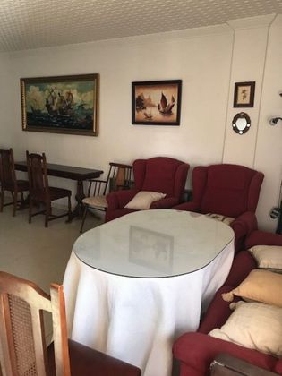 Foto 1 de Piso en venta en Santa Marina - La Paz de 3 habitaciones con terraza y muebles