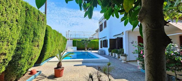 Foto 2 de Venta de chalet en Els Terrers de 4 habitaciones con terraza y piscina