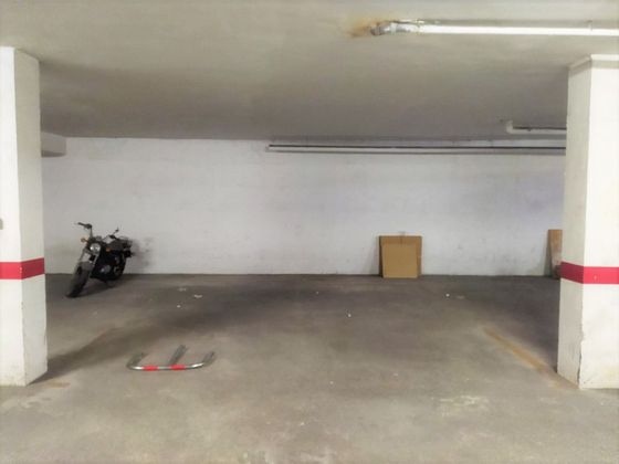 Foto 1 de Garaje en venta en calle Begonya de 15 m²