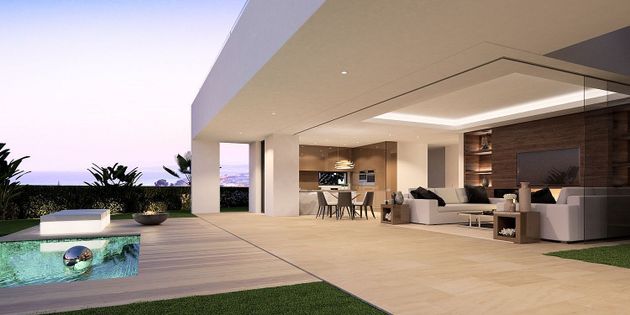 Foto 2 de Venta de terreno en Lomas de Marbella Club - Puente Romano de 1003 m²