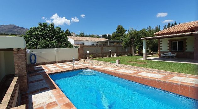 Foto 1 de Xalet en venda a Pinos de Alhaurín - Periferia de 6 habitacions amb terrassa i piscina