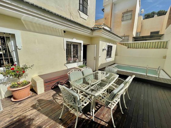 Foto 2 de Xalet en venda a Pedregalejo de 5 habitacions amb terrassa i piscina