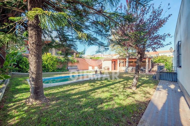 Foto 2 de Venta de casa en Las Almenas de 4 habitaciones con terraza y piscina