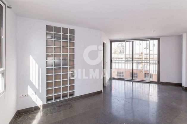Foto 2 de Dúplex en venda a Las Huertas - San Pablo de 3 habitacions amb terrassa i aire acondicionat
