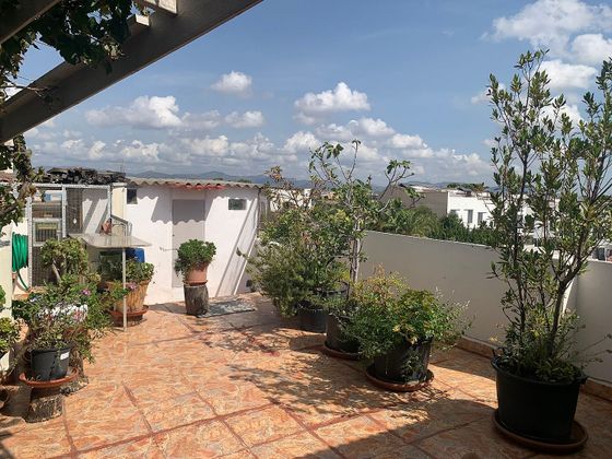 Foto 2 de Venta de casa adosada en Moncada de 4 habitaciones con terraza y balcón