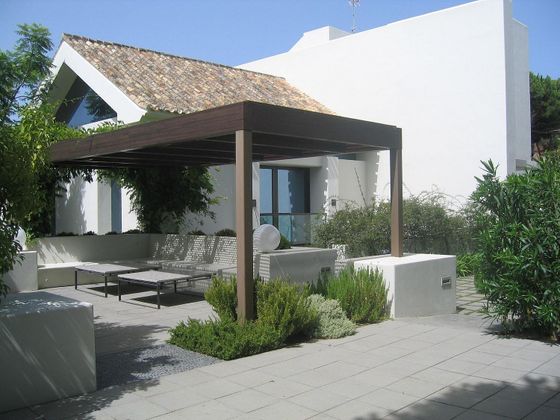 Foto 1 de Xalet en venda a Centro - Puerto de Santa María (El) de 6 habitacions amb terrassa i piscina