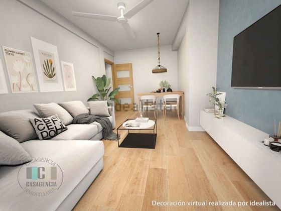 Foto 2 de Piso en venta en Curva - Heliópolis de 3 habitaciones con terraza y garaje
