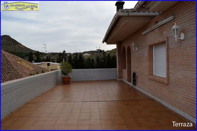 Foto 1 de Chalet en venta en Santomera de 9 habitaciones con terraza y piscina