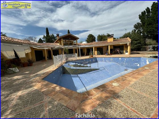Foto 1 de Chalet en venta en Santomera de 5 habitaciones con terraza y piscina