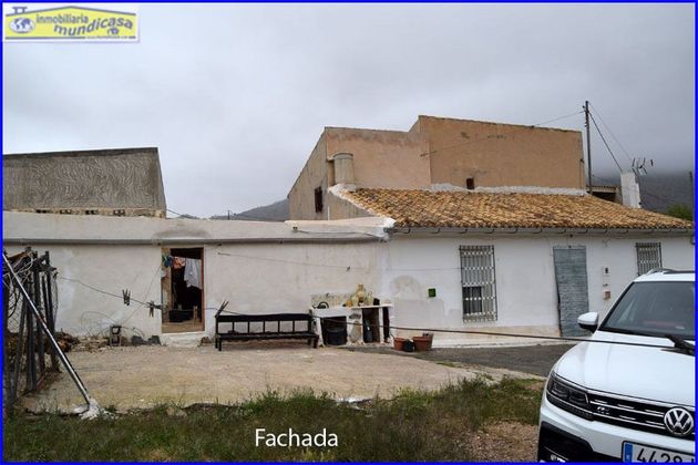 Foto 2 de Casa en venta en Abanilla de 3 habitaciones con terraza y piscina