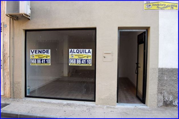 Foto 1 de Local en venta en Santomera con aire acondicionado