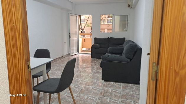 Foto 2 de Piso en venta en Sant Isidre de 3 habitaciones con terraza y balcón