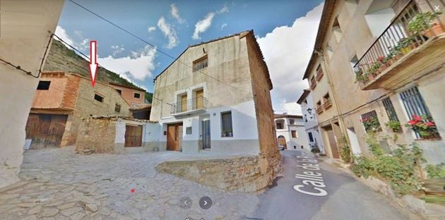 Foto 1 de Casa adossada en venda a calle De la Raga de 3 habitacions amb garatge