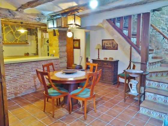 Foto 1 de Casa en venda a calle Corcolilla de 5 habitacions amb terrassa i balcó