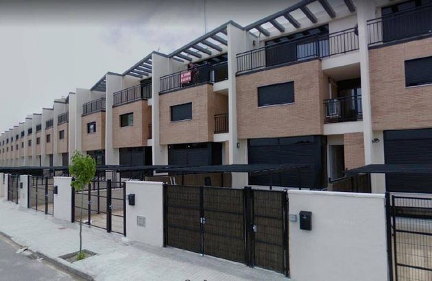 Foto 2 de Casa adossada en lloguer a calle De Gomera de 3 habitacions amb terrassa i piscina