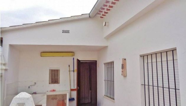 Foto 2 de Xalet en venda a calle Monte Alto II de 4 habitacions amb terrassa i piscina