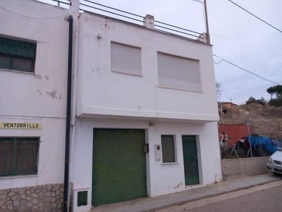 Foto 2 de Casa en venda a Calles de 3 habitacions amb terrassa i garatge
