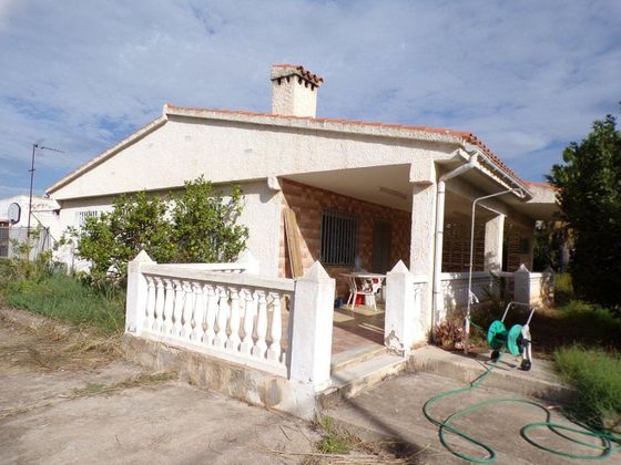 Foto 1 de Casa rural en venda a Oeste de 4 habitacions amb terrassa i garatge