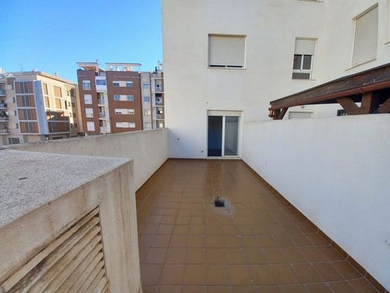Foto 2 de Venta de piso en Centro - Almazora/Almassora de 2 habitaciones con terraza y ascensor