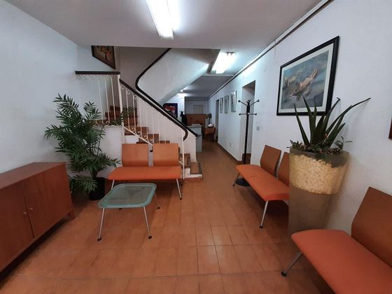 Foto 2 de Casa en venda a Centro - Castellón de la Plana de 7 habitacions amb balcó