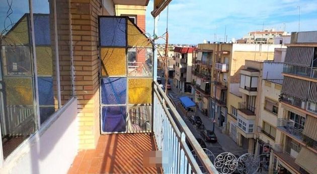 Foto 1 de Pis en venda a Casco Urbano de 3 habitacions amb terrassa i balcó