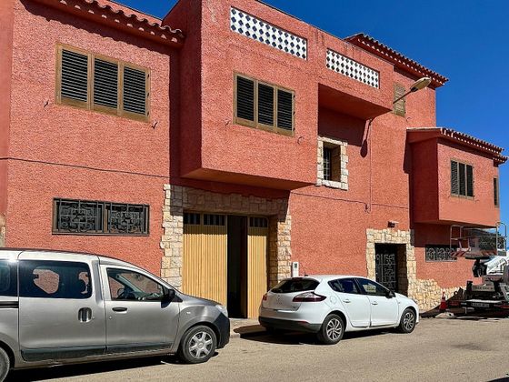 Foto 1 de Casa en venta en Betxí de 5 habitaciones con terraza y garaje