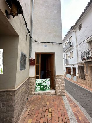Foto 1 de Casa adossada en venda a Matet de 4 habitacions amb terrassa