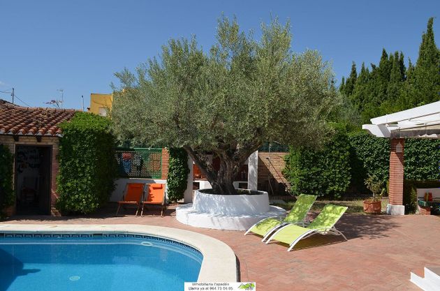 Foto 2 de Xalet en venda a Altura de 4 habitacions amb terrassa i piscina