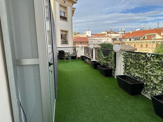 Foto 1 de Àtic en lloguer a Centro - Murcia de 1 habitació amb terrassa i mobles