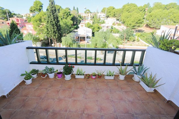 Foto 1 de Venta de piso en Alcossebre de 2 habitaciones con terraza y piscina
