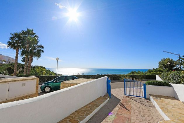 Foto 1 de Casa adossada en venda a Alcossebre de 3 habitacions amb terrassa i piscina