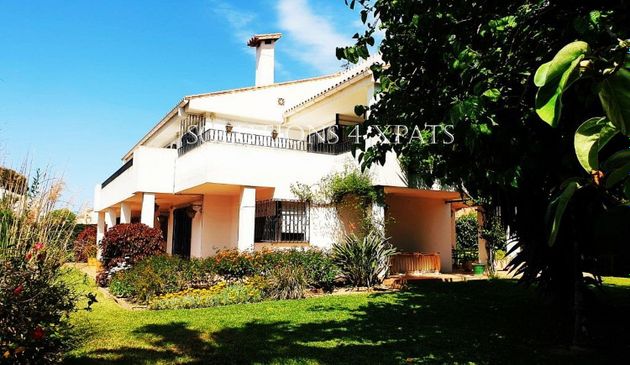 Foto 2 de Xalet en venda a Chilches – Cajiz de 7 habitacions amb terrassa i piscina