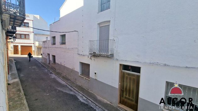 Foto 1 de Venta de casa rural en Santa Magdalena de Pulpis de 6 habitaciones con terraza