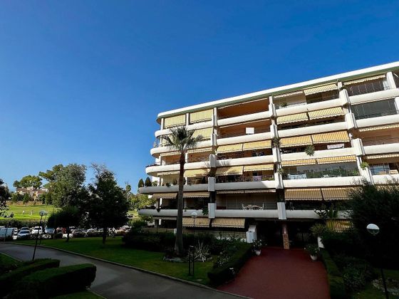 Foto 1 de Dúplex en venda a Guadalmina de 3 habitacions amb terrassa i piscina