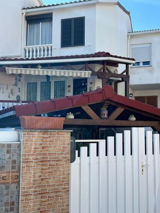 Foto 2 de Casa adossada en venda a Benicasim Golf de 3 habitacions amb terrassa i garatge