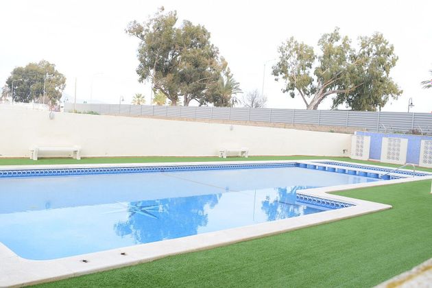 Foto 2 de Pis en venda a Curva - Heliópolis de 3 habitacions amb terrassa i piscina