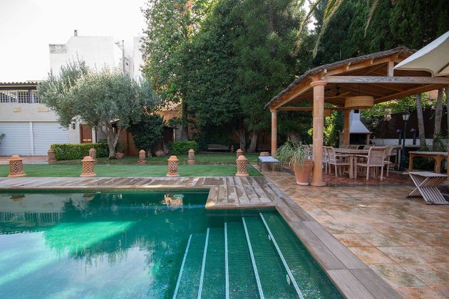 Foto 1 de Xalet en venda a Camino de Onda - Salesianos - Centro de 5 habitacions amb terrassa i piscina