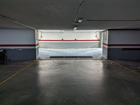 Foto 2 de Garatge en lloguer a calle De Los Pueblos de 12 m²