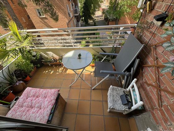 Foto 1 de Venta de piso en Entrevías de 4 habitaciones con terraza y aire acondicionado