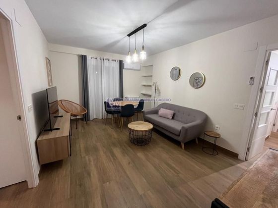 Foto 2 de Pis en lloguer a Centro - Cáceres de 3 habitacions amb aire acondicionat i calefacció