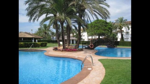 Foto 1 de Pis en venda a calle Asturies de 2 habitacions amb terrassa i piscina