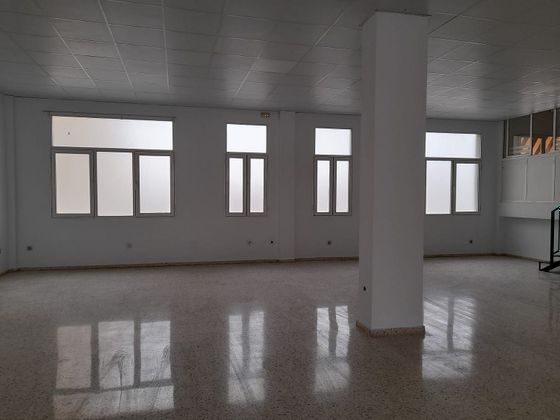 Foto 2 de Alquiler de local en Puerto de la Torre - Atabal de 180 m²