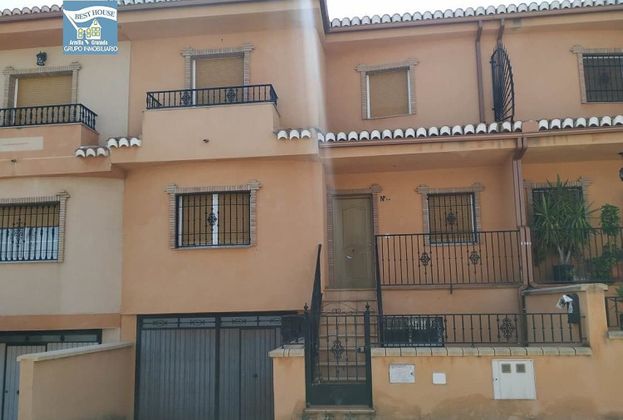 Foto 1 de Casa en venda a Moraleda de Zafayona de 3 habitacions amb terrassa i garatge