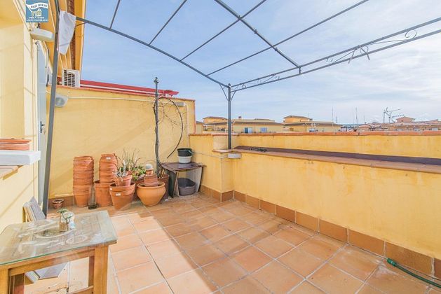 Foto 1 de Àtic en venda a Cúllar Vega de 2 habitacions amb terrassa i balcó