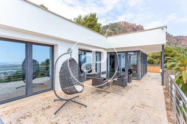 Foto 2 de Xalet en venda a Playa de Puçol de 5 habitacions amb terrassa i piscina